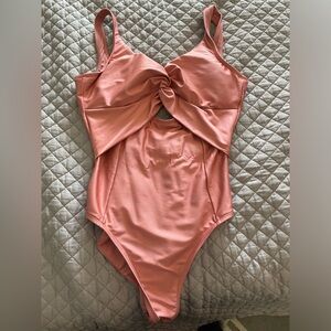 DKNY women’s swim suit worn 1 time only!